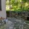 Central Charming Home with Garden near Parking and NDK