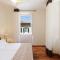 LISTONS Central Suites