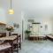 Sunrock Suites