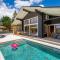 Holiday House Abies
