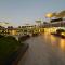 Lovely hotel apart in front Auc