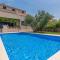 Holiday Home Tribunj-Sovlje Dubravice