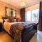 Luxury South Facing Groundfloor Apt
