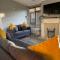 Lakeside 18