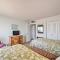 Beachfront Marco Island Condo w/ Pool Access!