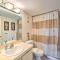 Beachfront Marco Island Condo w/ Pool Access!