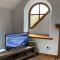 The Stables, charming converted, 2 bedroom Cottage, Melrose