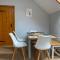 The Stables, charming converted, 2 bedroom Cottage, Melrose