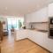 VB Best Waterfront 2BDR Apt in Benalmadena