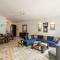 El Arbol by The Blue Kite with Rooftop Pool, Kitchen, Wifi, Security,10 Mins to Candolim Beach & 5 mins to Casino