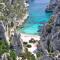 LES VOLETS ROUGES - Hôtel Cassis - Situé dans le Parc National des Calanques - Parking Gratuit