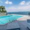 2 Bedroom Amazing Apartment In Koper - 科佩尔