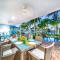 Waterfront Pool Dream Vacation