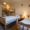 The Holmes Barn - Sleeps 16 - Peak district - Buxton