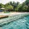 Beach Getaway at Pico de Loro Hamilo Coast Nasugbu Batangas - Насугбу