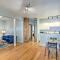3 Mi to Dtwn Walkable Apt in Cleveland! - Cleveland