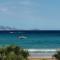 Front de mer les pieds dans leau