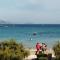 Front de mer les pieds dans leau