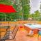 Jacuzzi and Resort Amenities Tobyhanna Family Home!