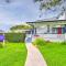 Cozy Carpinteria Apartment Walkable Location