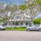 Cozy Carpinteria Apartment Walkable Location