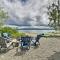 Relaxing Getaway On A Private Beach in Shelton! - Shelton