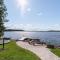 Stunning 7bed Lake & Beach House w/ Pier & Sauna - Лемпяяля