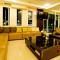 Sinsuvarn Airport Suite Hotel SHA Extra Plus Certified B5040