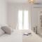 Ariadne's Crown Luxury Suites with Private Pool - Vívlos