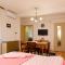Bogdanoski Studios & Guest Rooms