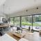 The Lake - Waterfront Villas Retreat