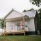 Cozy Cottage on 250 Acre Dairy Farm Near Ark