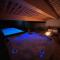 Studio avec jacuzzi et piscine