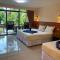 Laguna Beach Club Resort - 高兰