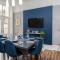 Stylish Lytham 5 Bedroom 3 Bathroom House with Hot Tub