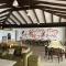 Country Club La Mesteceni