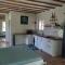 Chez Chapelle in the heart of the Gascony with pool and hot tub - Ош