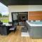 carantec 4 stars house with private jacuzzi and garden for 6 persons - Carantec