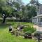 New decorated Guest Suite unit C close to Katy Mills