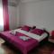 Apartmani More