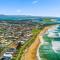 Little Lake Beach House - Beachside 4 Bedroom Luxury Home - Lake Illawarra