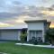 Little Lake Beach House - Beachside 4 Bedroom Luxury Home - Lake Illawarra