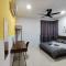 KTs Homestay- Corner Unit - Manhattan Ipoh Water Park- Station 18