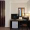 Golden Crown Grand Hotel