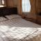 6 BERTH DELUXE ML7 ON THE GOLDEN PALM 6 BERTH DELUXE ML7 ON THE GOLDEN PALM