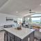CRANES LANDING HIDDEN BEACH HOME - Whidbey Island 3BR with Ocean Views residence - Greenbank