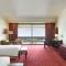 Radisson Blu Hotel & Convention Center, Alexandria