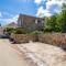 Apartments Zarac