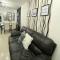 Balcony & 2BR TownHouse - near Clark Airport & Aqua Planet - TRP2