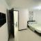 Balcony & 2BR TownHouse - near Clark Airport & Aqua Planet - TRP2 - 安吉利斯